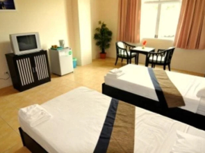 San Antonio Beach Guesthouse & Restaurant