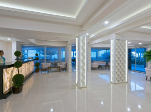 Kleopatra Life Hotel & SPA