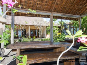 Putra'Lebah Amed Guest House