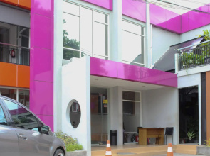 Airy Mataram Airlangga Lombok