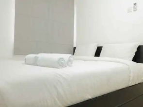 2BR for 5 Pax Bassura Apartment Next to Mall By Travelio
