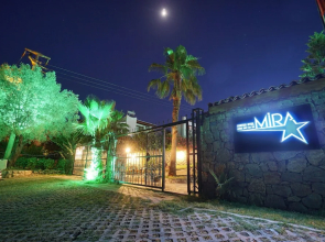 Mira Suites