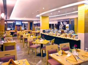 Landmark Hotel Riqqa