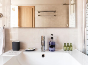 Monastiraki Urban Apartments