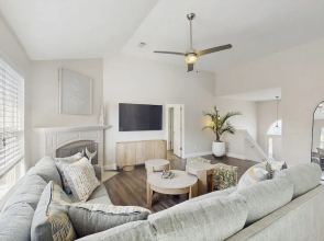 4 BR Home w/ Patio Furniture & In-ground Pool