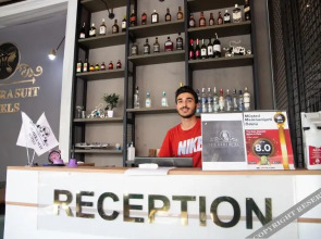 The Hera Suit Hotels