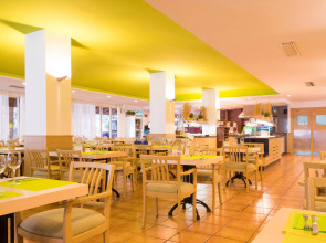 Aparthotel Houm Plaza Son Rigo