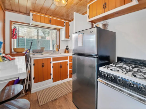 The Vintage Bear Cabin