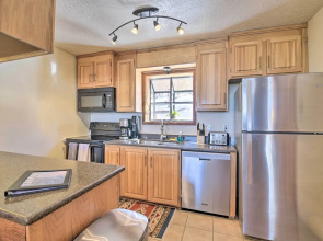Warm Townhome w/ Sauna at Angel Fire Ski Lift
