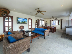 8 Bedroom Twin villas on Samrong Bay beach front resort