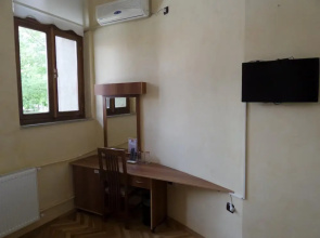 Imbros Hotel