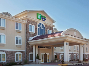 Holiday Inn Express & Suites Meriden by IHG
