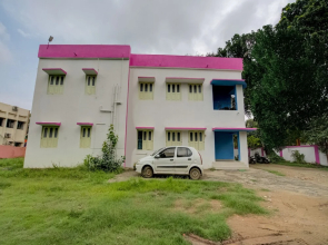 OYO 47078 Executives Palace