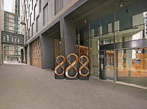 Astra Apartments - Docklands