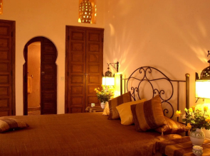Riad Amina
