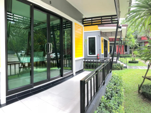 Chang Puak Resort Ronphiboon Nakornsrithamarat