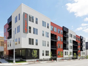 Kasa Downtown Des Moines