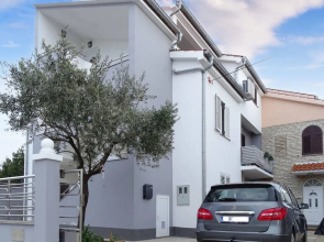 Awesome Apartment in Zadar With Wifi and 2 Bedrooms