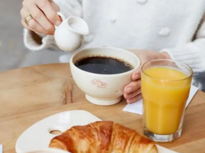 One-Bedroom Apartment Near Atomium