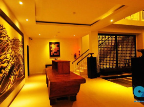 Ozz Hotel - Kuta Bali