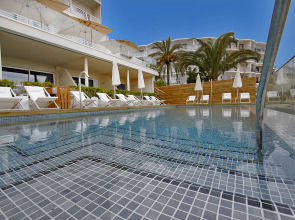 Отель BG Hotel Nautico Ebeso