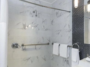 Отель Amsterdam Court