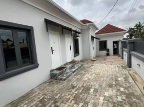 Moz One Apartments