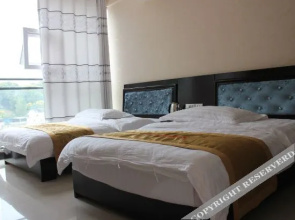 Huayu Hostel
