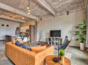 Downtown Luxury Lofts By RBA Living