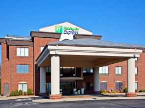 Holiday Inn Express & Suites Shelbyville by IHG