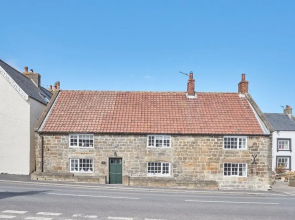 Oakdene in Lythe With 3 Bedrooms and 2 Bathrooms