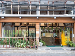 ZEN Hostel Tiger Shrine 2