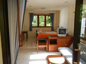 Sunrise Bungalow