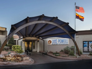 Lake Powell Resort