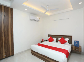 Collection O 28580 The Haven Inn