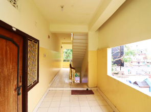 SPOT ON 40429 Hotel Shriya