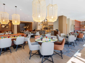 Aparthotel Adagio Dubai Deira