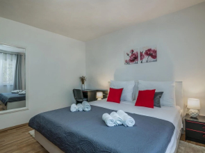 Beautiful Home in Kras With Wifi and 3 Bedrooms