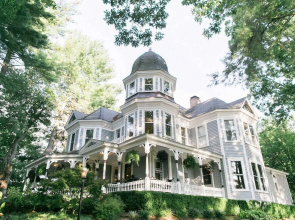 Biltmore Village Inn B&B