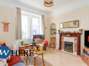 Bright 2bed Apartment in Galashiels City Centre