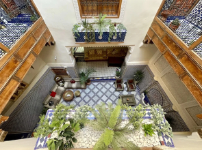 Riad Noor Medina