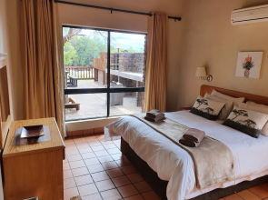 Ekuthuleni River Front Chalets