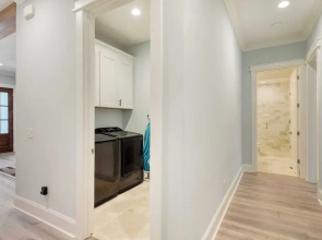 Dory by Avantstay Walk to the Beach, Luxe Home