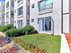 One Bed Unit in Prime Sandton- 2139