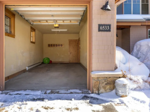 6533 Settlers Creek 3 Bedroom Townhouse by RedAwning