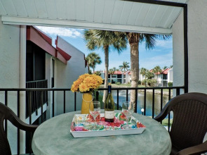 Runaway Bay Resort by BBG