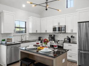 The Mertzes Digs With Hot Tub