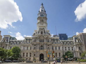 Coral Homes - Designer Penthouse in Old City - "The Apollo" Suite