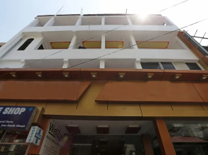 OYO 3181 near Parmarth Niketan