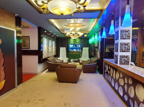 Hotel Holy City BD
